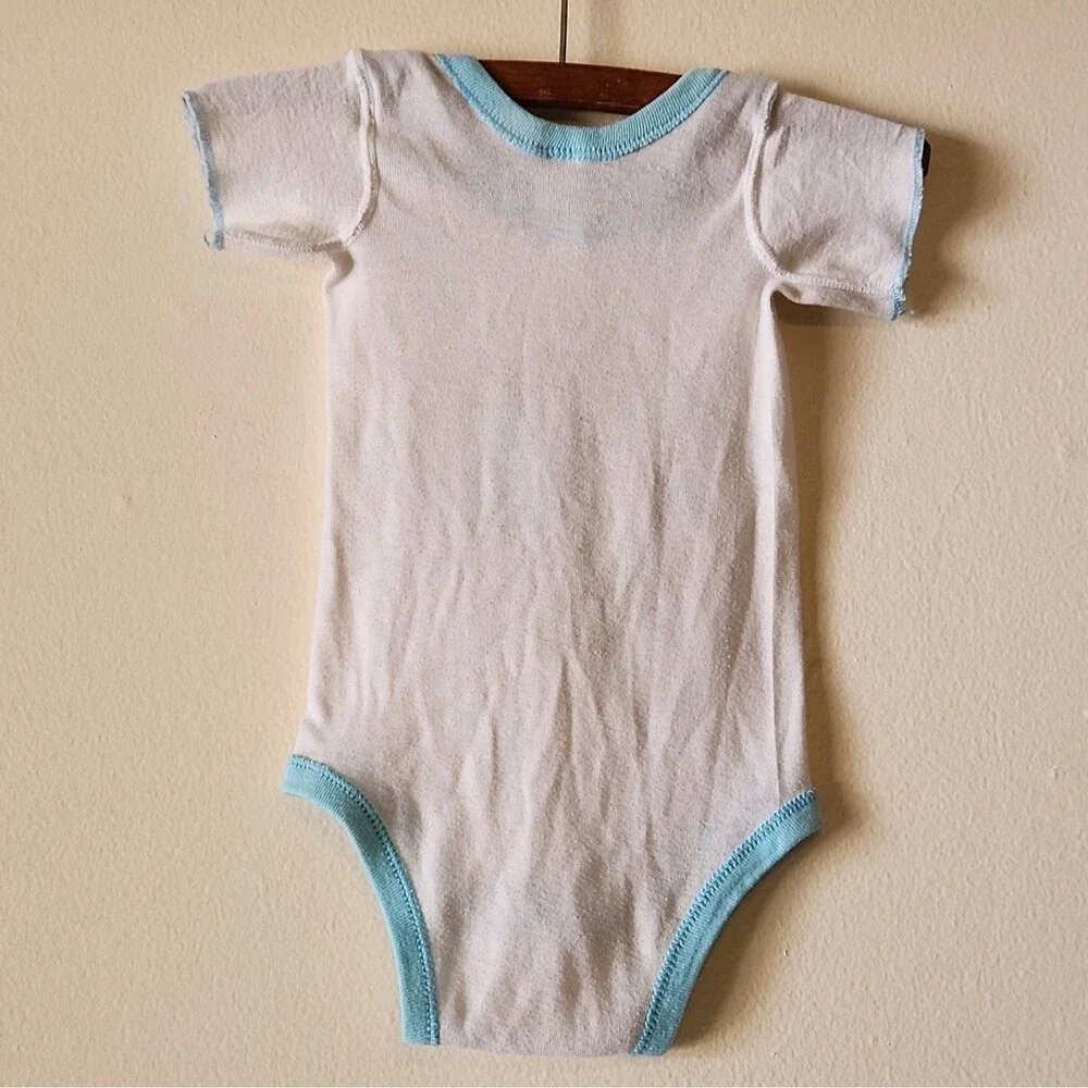 VTG 80s Curity Baby Romper Kirby Koala Firefighter White Blue Trim Sz M 19-26lbs